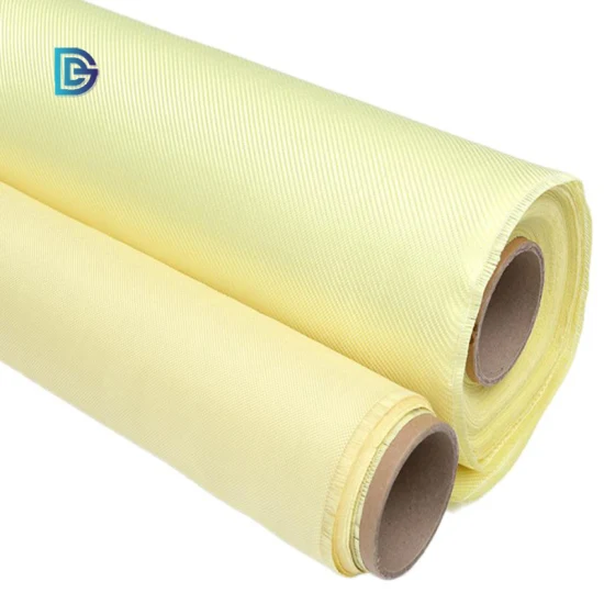 Usine de la Chine 60GSM Tissu aramide Kevlar 200d 60g 15X15 Tissu Kevlar à l'épreuve des balles en sergé uni